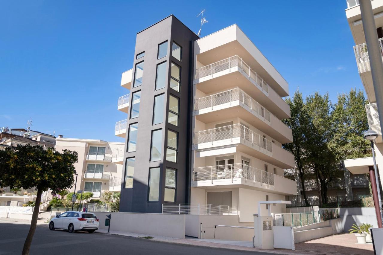 Ferrari Apartments Ponente Καόρλε Εξωτερικό φωτογραφία